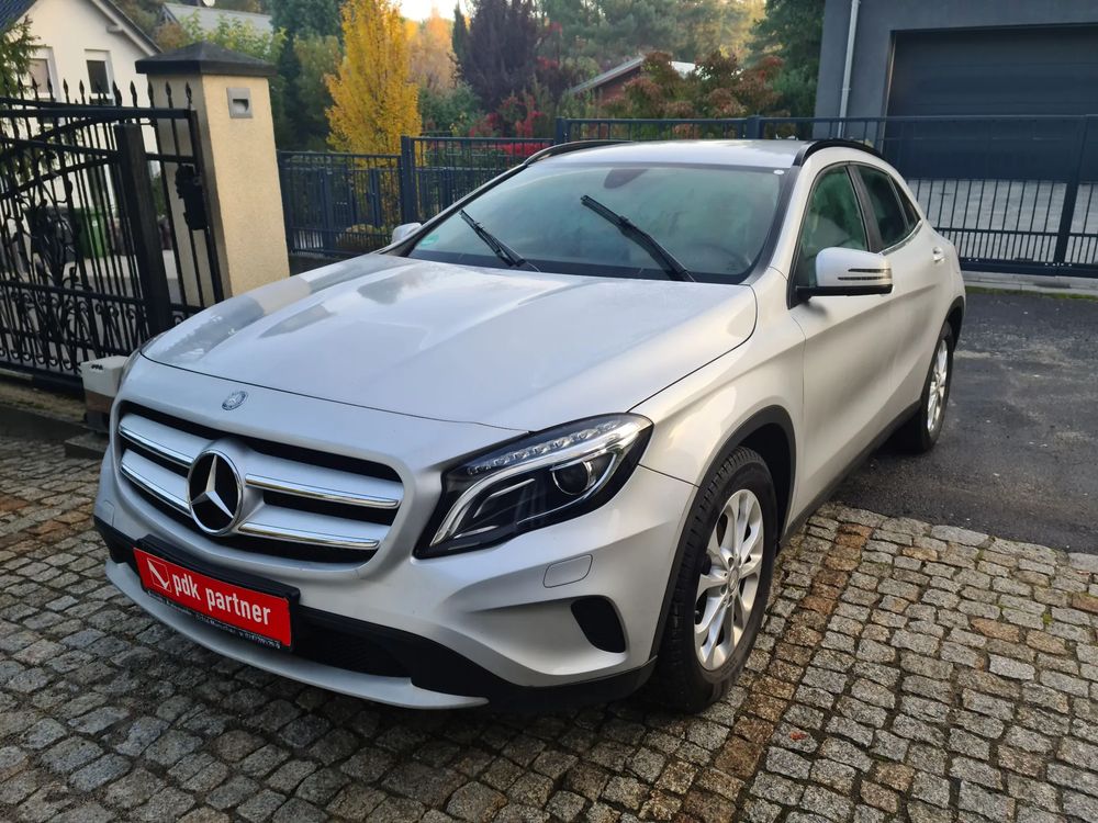 Mercedes-Benz GLA 2016