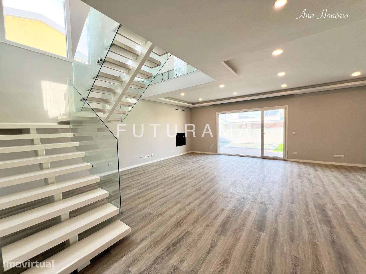 MORADIA ENTRE CAMPO E O MAR T4 + 1 - Azeitão-48