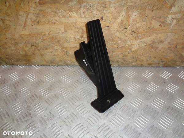 POTENCJOMETR PEDAŁ GAZU BMW F30 F31 LCI LIFT - 1