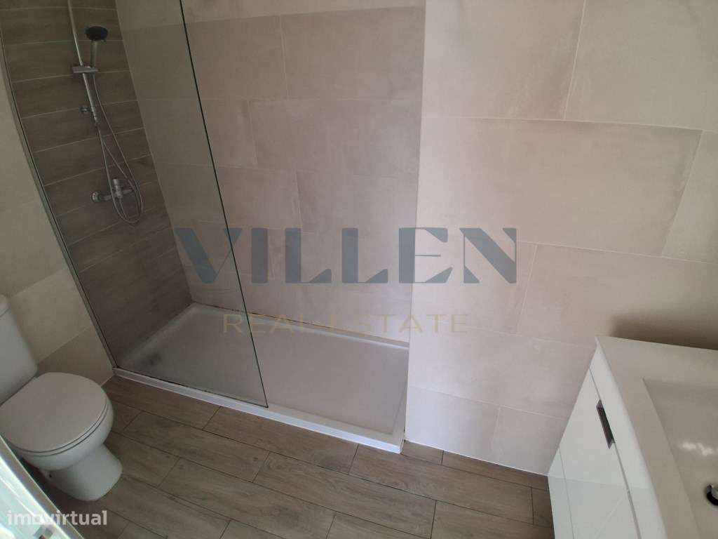 Andar Moradia T3 Renovado com Garagem e 3 Frentes em São Cosme - Go...-14