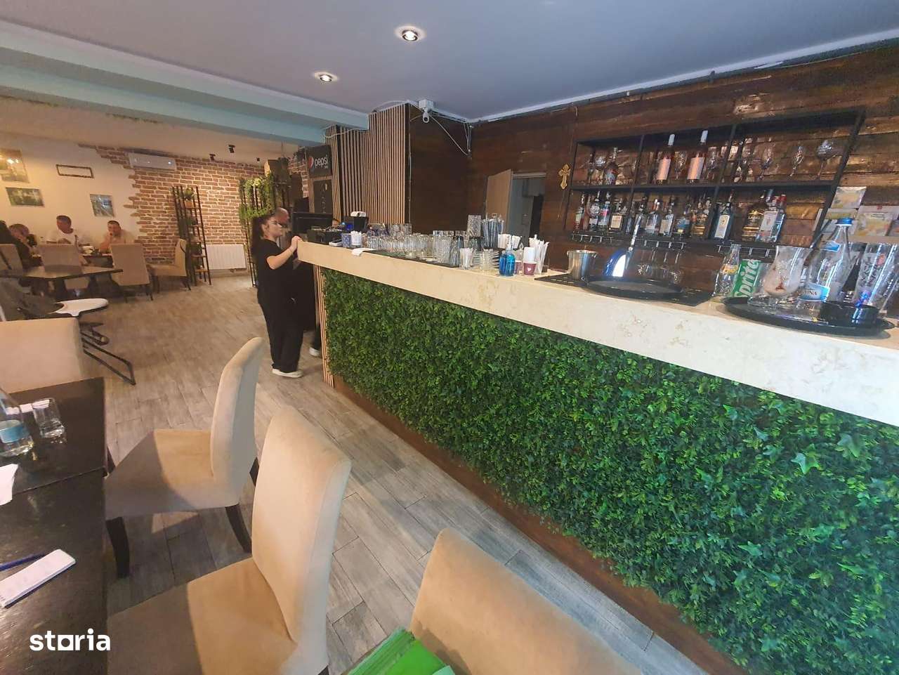 Restaurant La Malul Mării Afacere La Cheie, Gata De Start!250000 euro - Imagine principală: 4/6