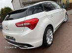 Citroën DS5 e-HDi 115 EGS6 SoChic - 24