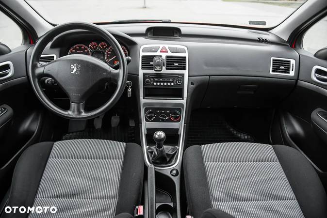 Peugeot 307 1.4 Trendy - 24