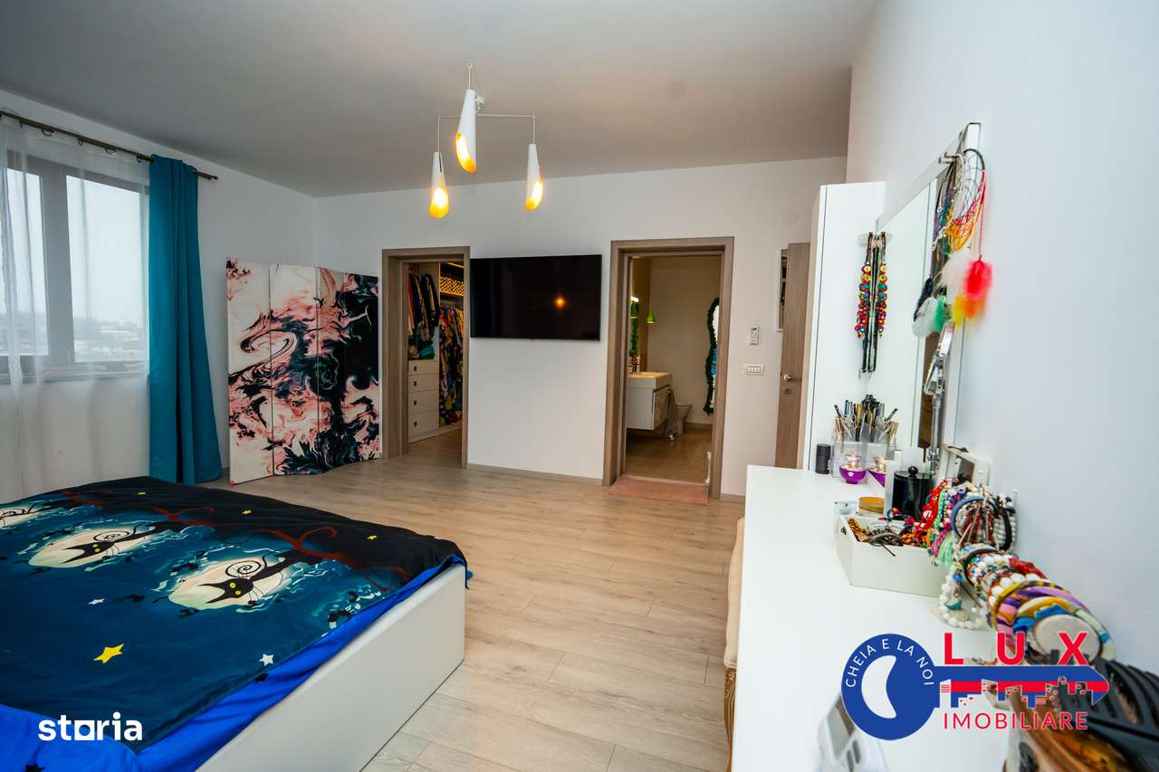 ID 6737 EXCLUSIVITATE - DE VÂNZARE - Vilă P+E+M-17