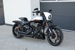 Harley-Davidson Softail Breakout - 18