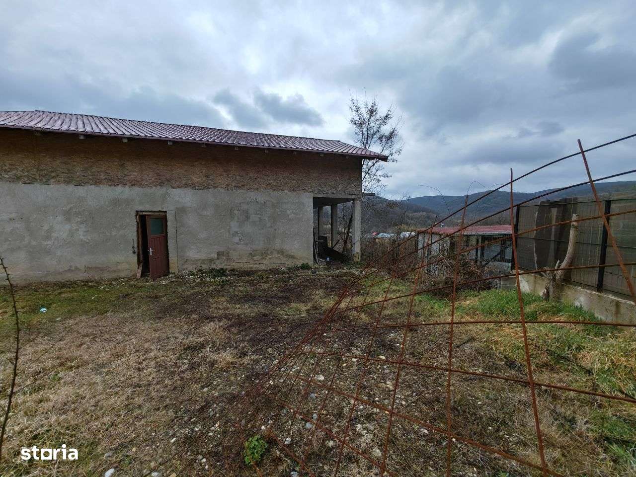 Casa la rosu, Magura - Imagine principală: 4/19