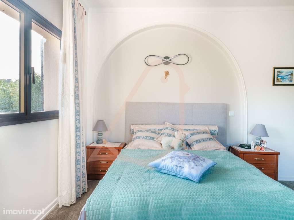 Refúgio Perfeito no Campo com Vista de Sonho e Piscina!-28