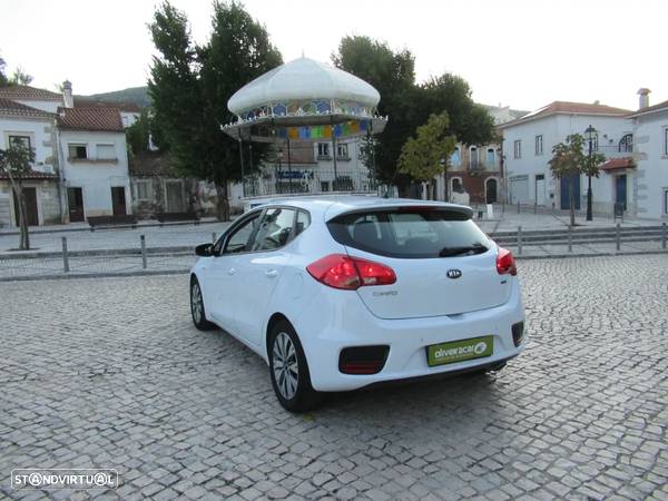 Kia Ceed 1.6 CRDi LX - 25