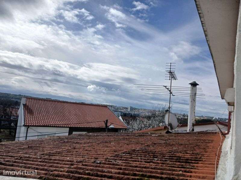 Moradia geminada - Grande imagem: 2/6