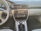 Volkswagen Passat 1.9 TDI Comfortline - 25