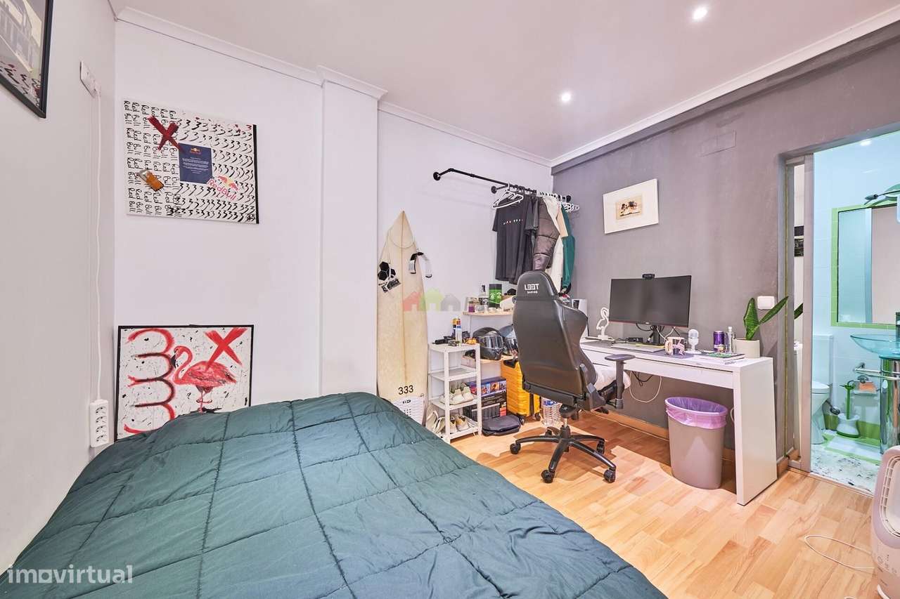 Apartamento T3 com 2 Wc´s e arrecadação-10