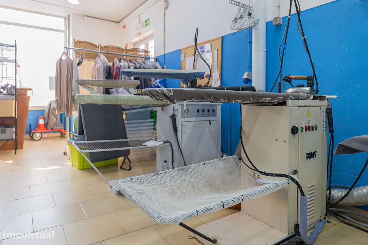Trespasse de lavandaria totalmente equipada - Ouressa, Mem Martins-10