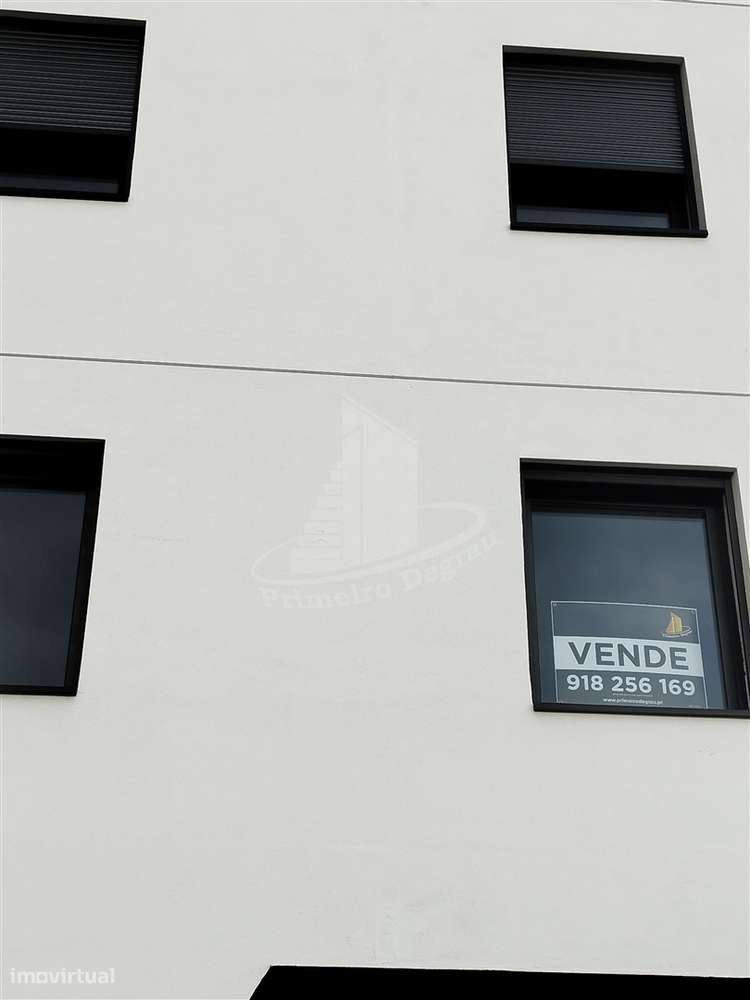 Oportunidade Única no Coração da Cidade – T4 com 195 m² - Grande imagem: 2/26