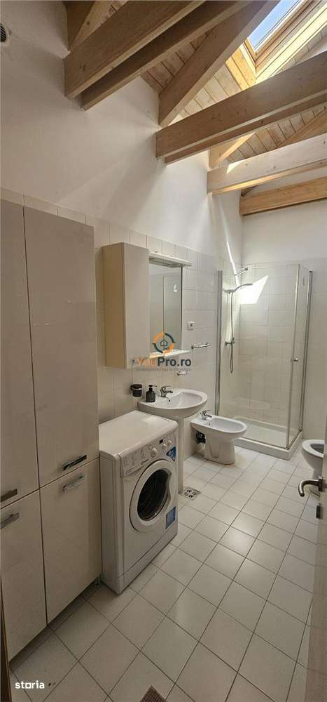 Decomandat cu lift si loc de parcare Complexul Studentesc-6