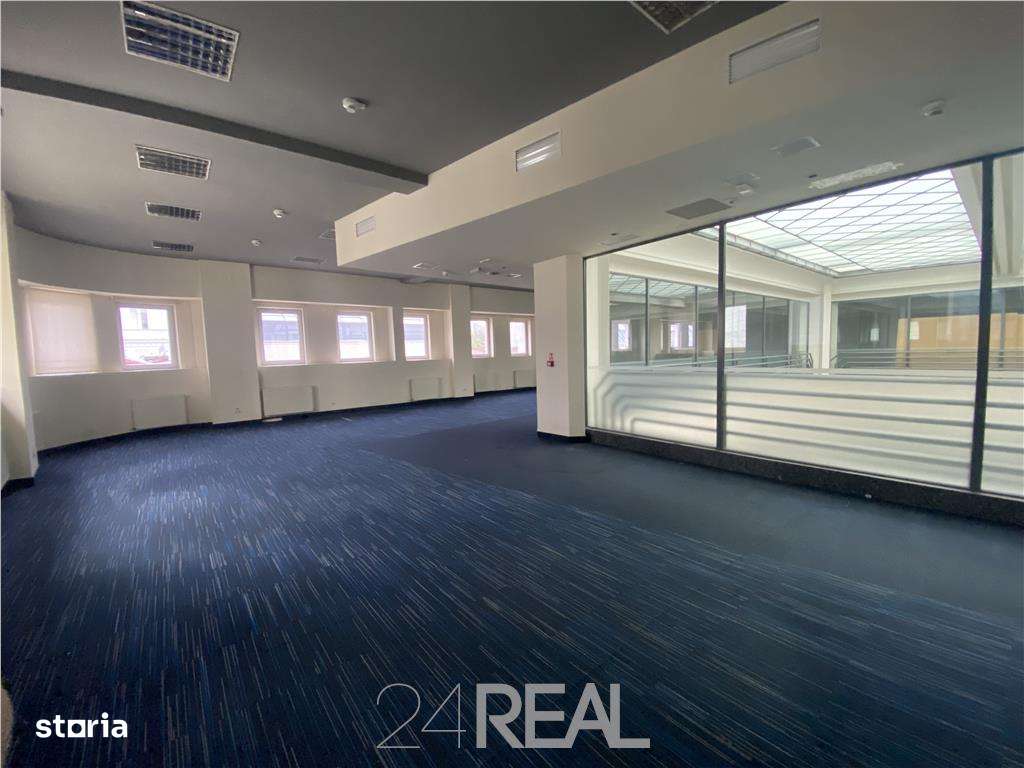 Matrix Office Building 300-1100 mp spatii birouri in Piata Unirii - Imagine principală: 2/19