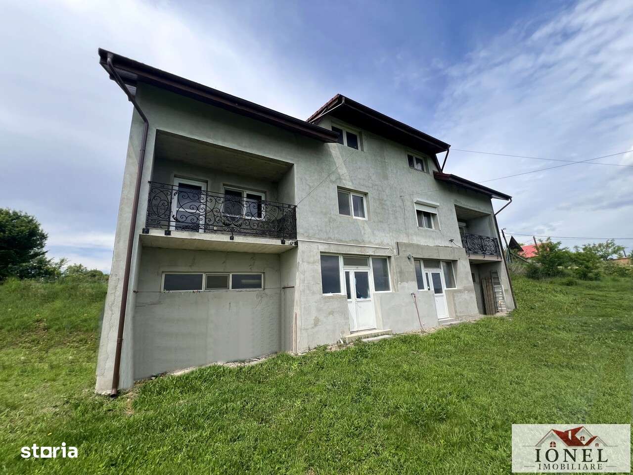 Casa de vanzare in Teius - Imagine principală: 2/11