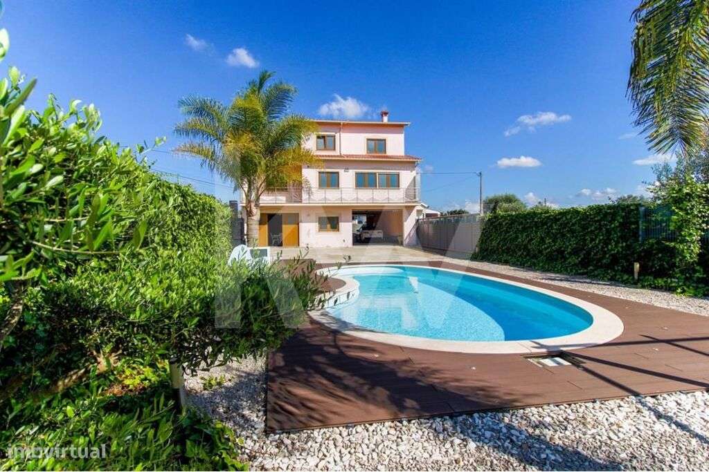 Moradia T3 com garagem e piscina no Louriçal | 614m2 | Habitação Própr - Grande imagem: 5/36