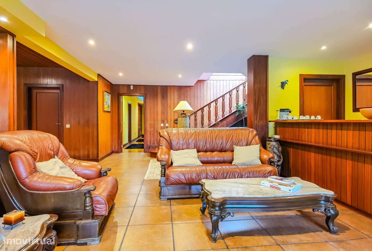 Quinta com Moradia e Piscina na Maia, Porto-38