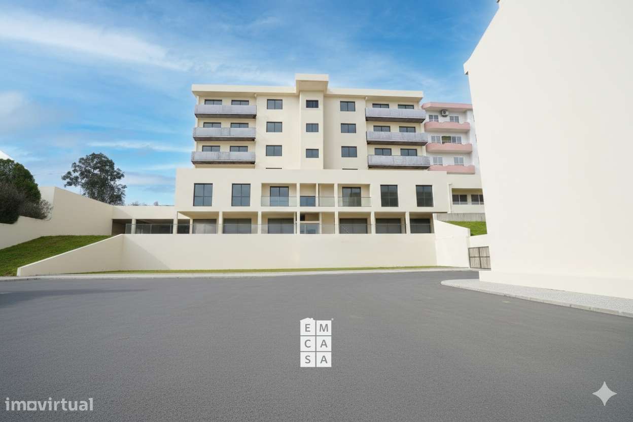 Apartamento T3 Venda em Oliveira de Azeméis, Santiago de Riba-Ul, Ul,-11