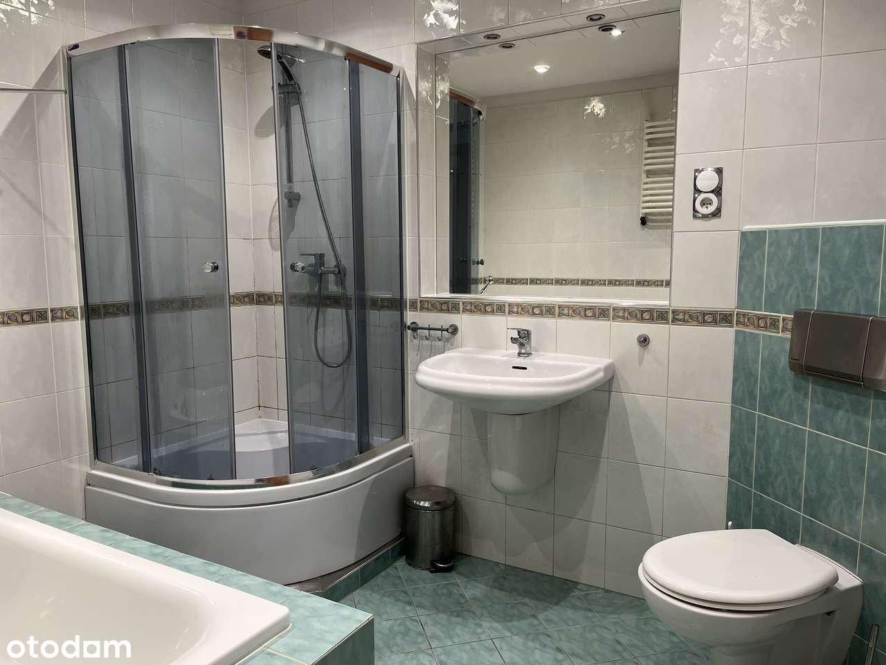 Dwupoziomowe mieszkanie gotowe do zamieszkania, z garażem i piwnicą - Pełny obrazek: 5/8