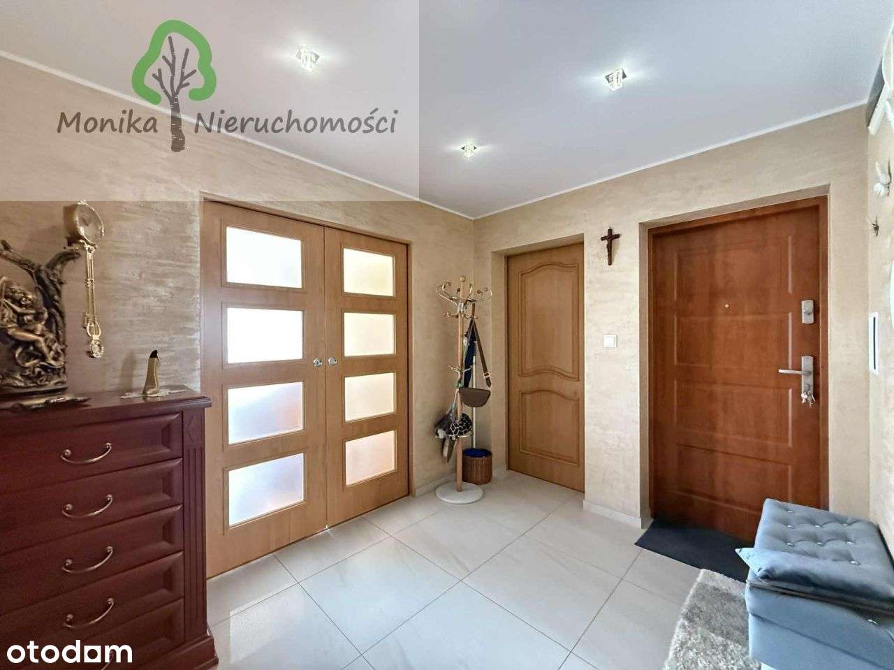 Trzypokojowe mieszkanie - widok na Wisłę, garaż