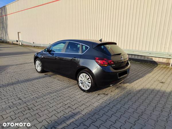 Opel Astra 2.0 CDTI Style - 3