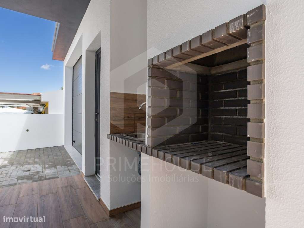 Moradia com 3 suites, garagem e piscina na Av. de Negreiros - Quint...-41