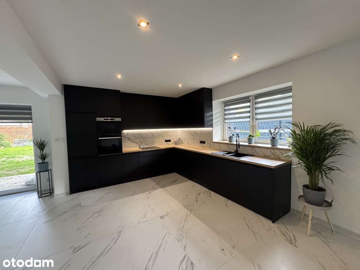 Sprzedam dom w Gliwicach z pompą ciepła, klimatyzacją, rekuperacją - Pełny obrazek: 1/19