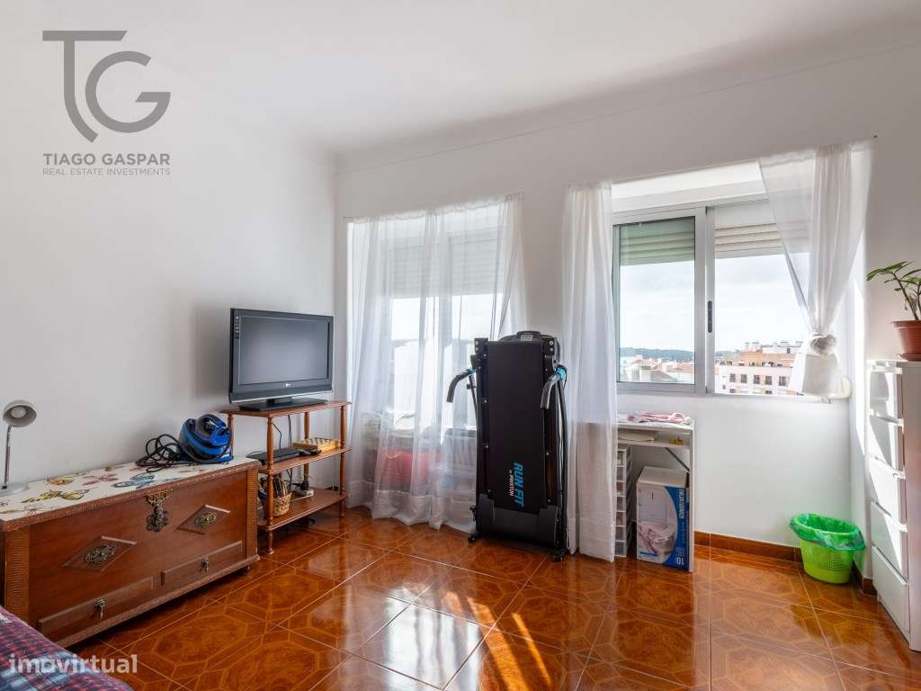 Apartamento T2 em Queluz-Belas junto à Estação-8