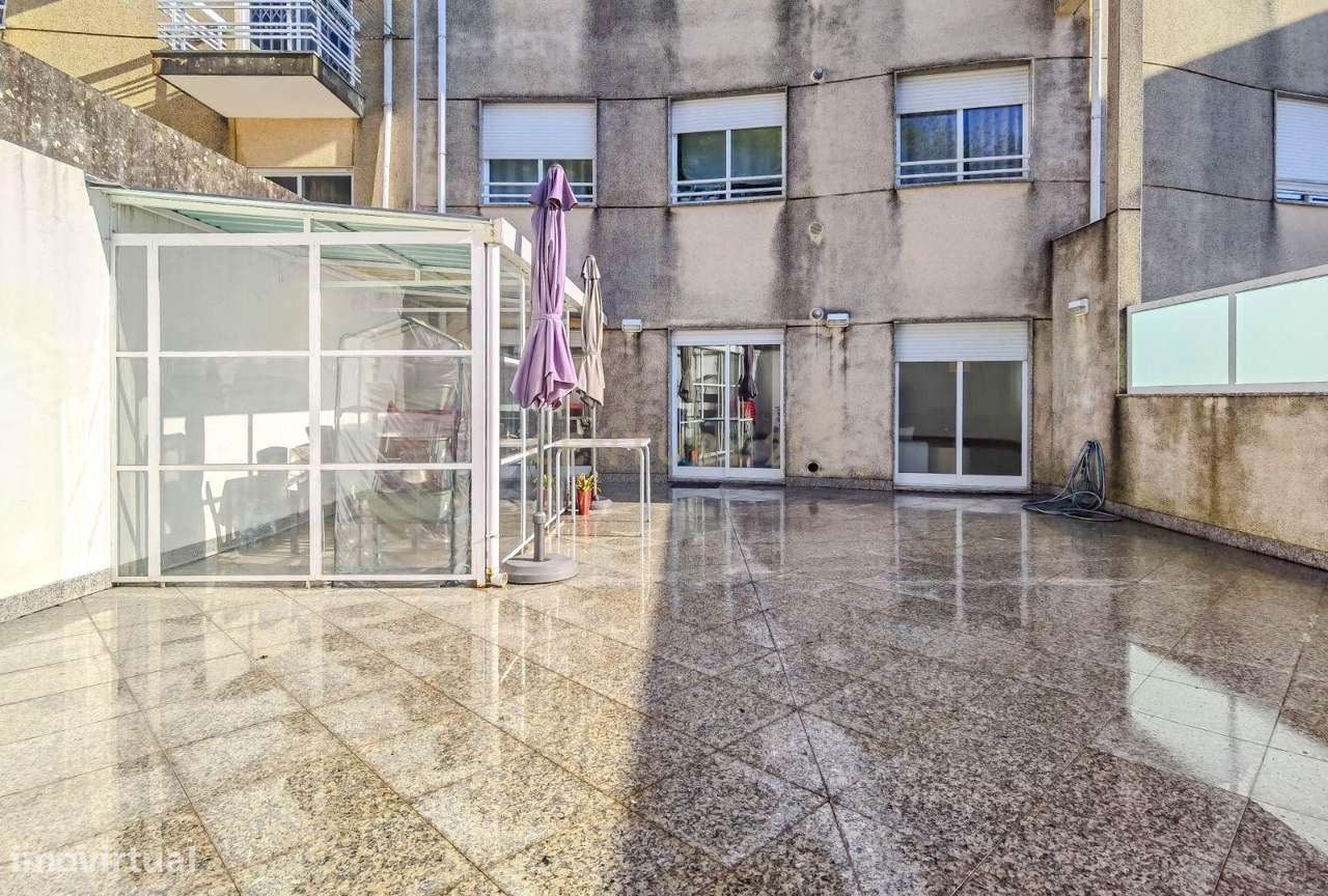 Apartamento T1 com Terraço – Vilar de Andorinho, Gaia-14