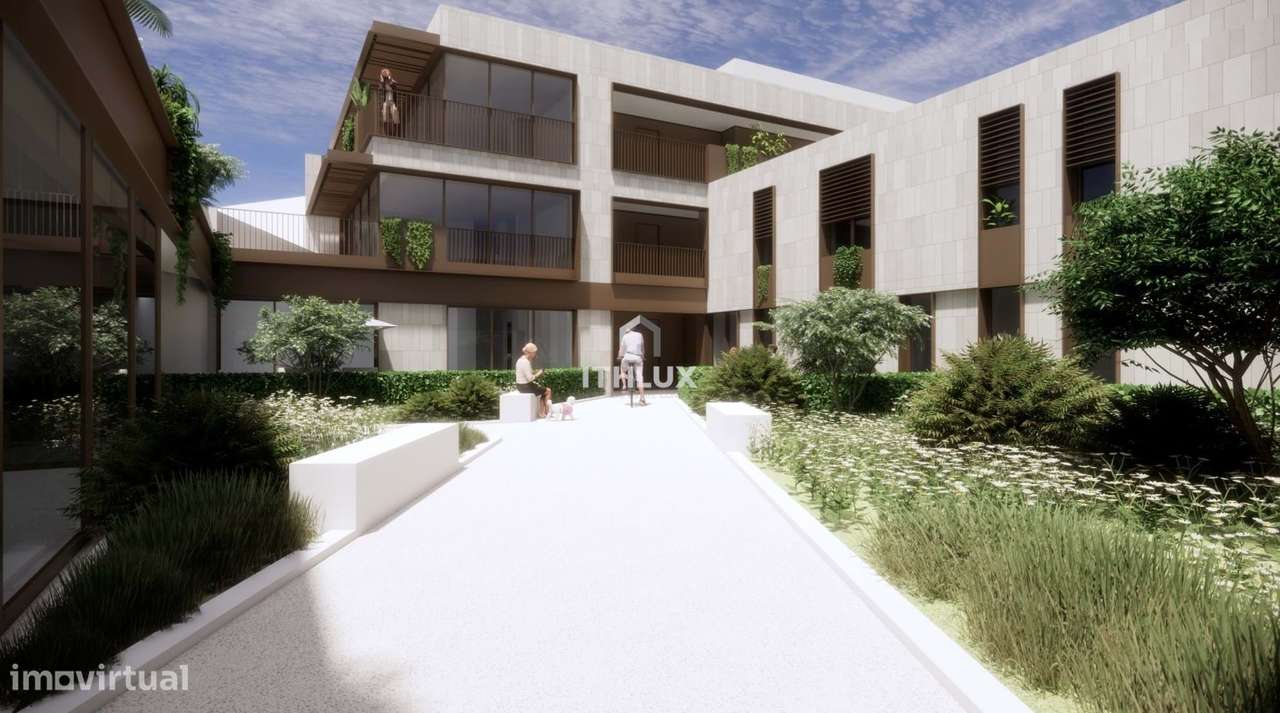 Terreno com projecto aprovado para construção de prédio de habitação e - Grande imagem: 4/22