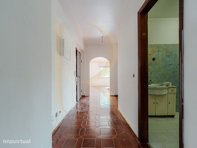Apartamento T3 com elevador nas Paivas - Amora-8