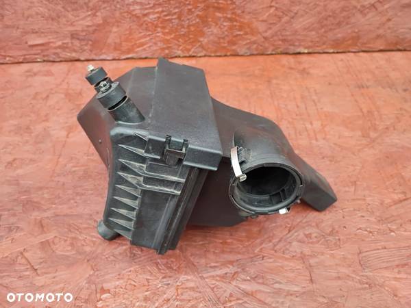 BMW E36 ORYGINALNA PUSZKA FILTRA POWIETRZA DO SILNIKA M52B20 / M50B20 / NV O NR. 1 740 138 OEM - 12