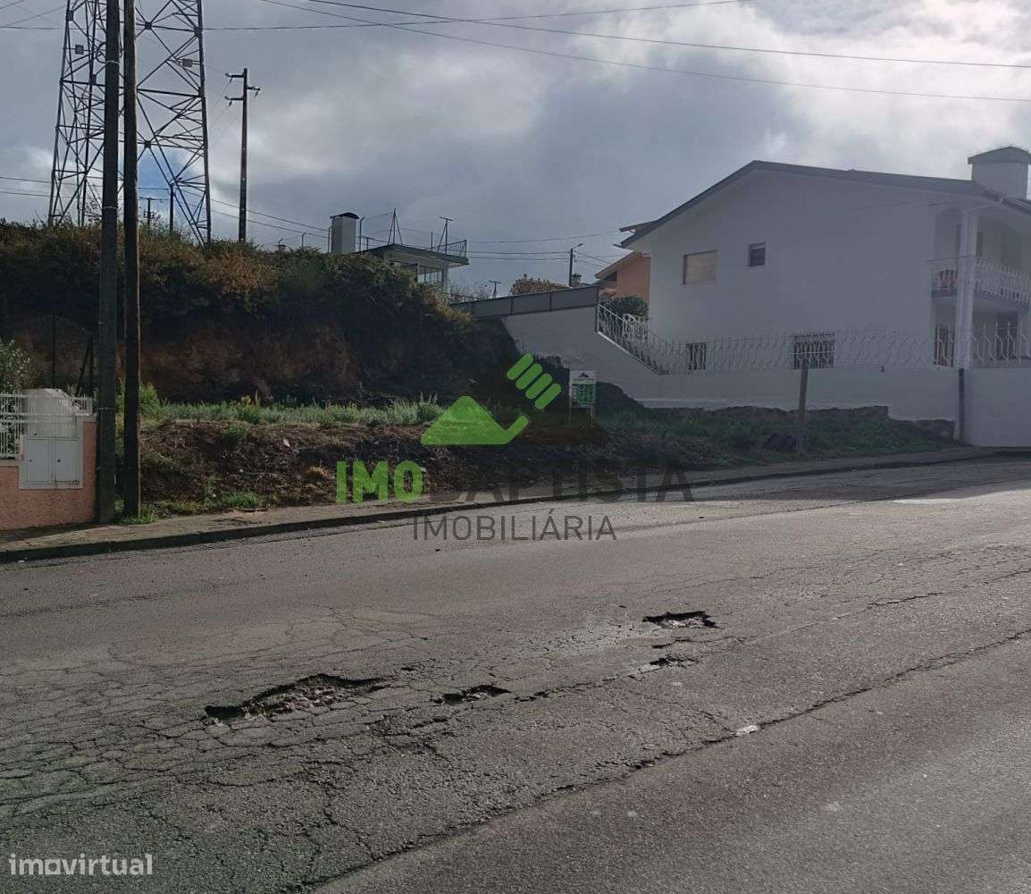 Terreno urbano c/840 m2 em Gião - Grande imagem: 4/4