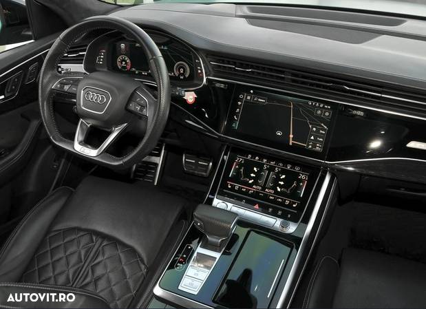 Audi Q8 55 TFSI quattro tiptronic - 6