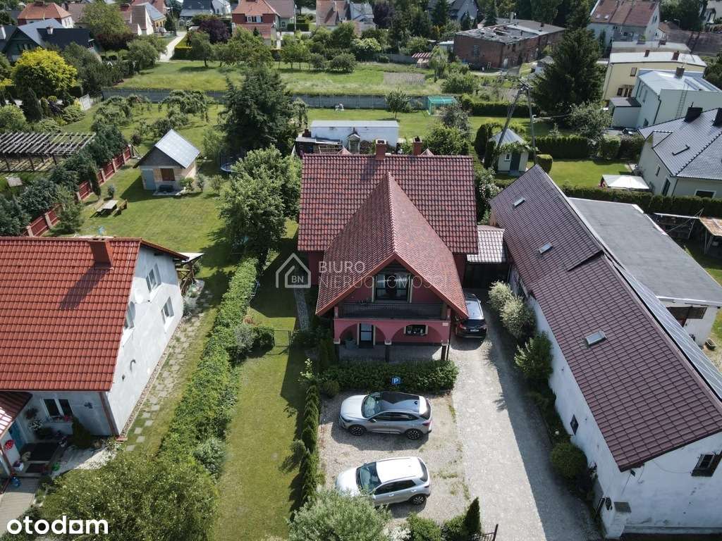 Dom Wschowa z ogrodem w spokojnej okolicy-0