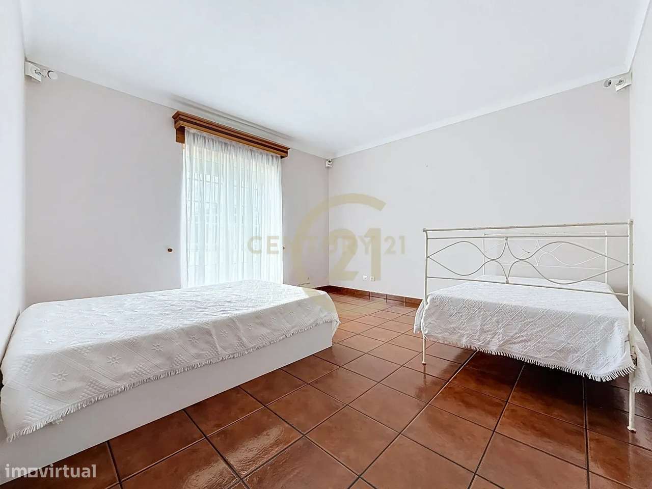 Moradia T3 em Santa Bárbara - Ilha Terceira-22