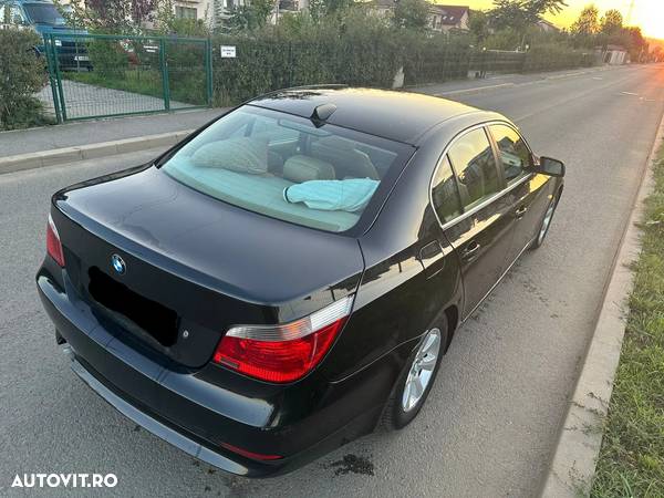 BMW Seria 5 520d - 9