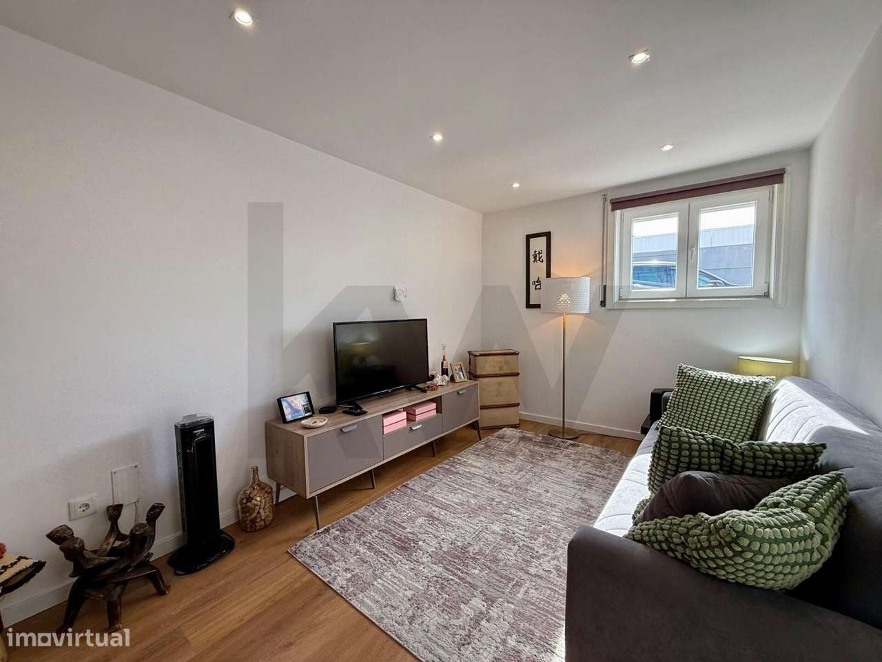 Moradia T2+ T1 com 2 pisos em Águas Santas junto ao Parque Urbano de M - Grande imagem: 3/34