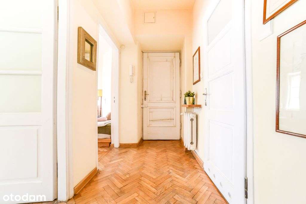 Spacerem na Zamek, kawę i do teatru – 59 m²-17