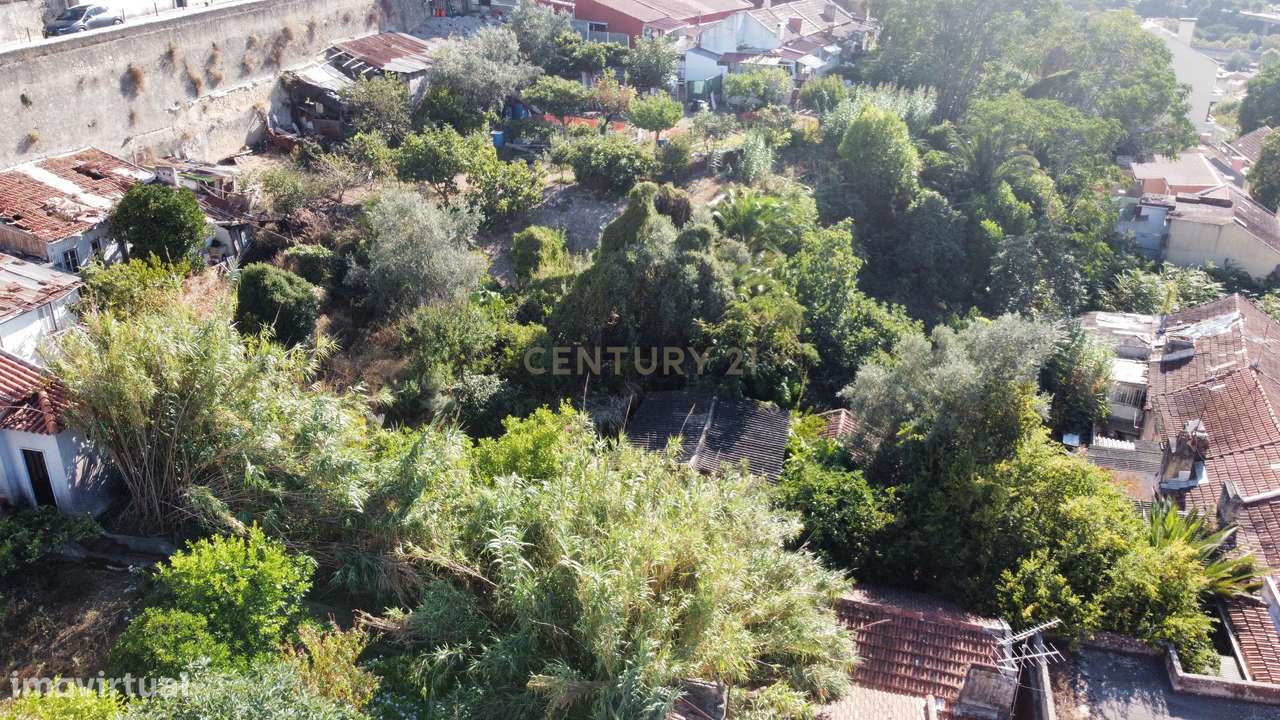 PRÉDIO DEVOLUTO PARA VENDA | PIP APROVADO | CAMPOLIDE - Grande imagem: 4/35