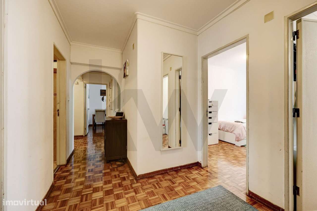 Apartamento T3 em Queluz-11