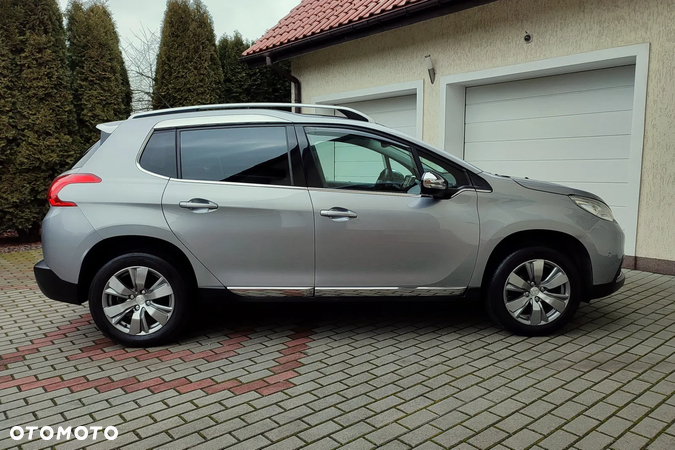 Peugeot 2008 PureTech 82 Allure - 18