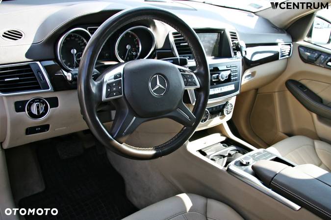 Mercedes-Benz GL 450 4Matic 7G-TRONIC - 12