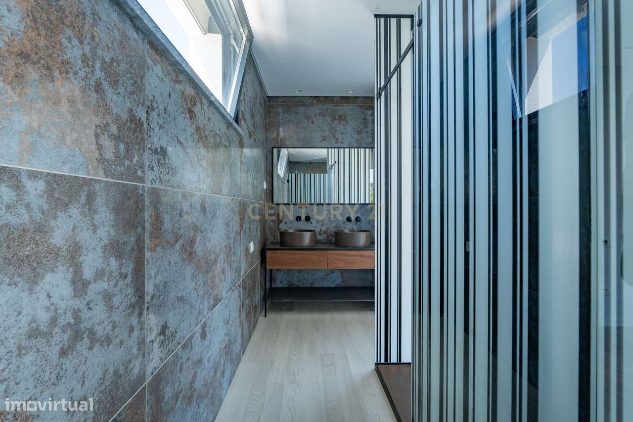 Moradia premium em Cascais onde o luxo e a natureza se encontram-19