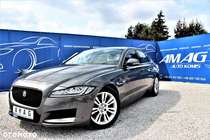 Jaguar XF 20d Prestige - 1