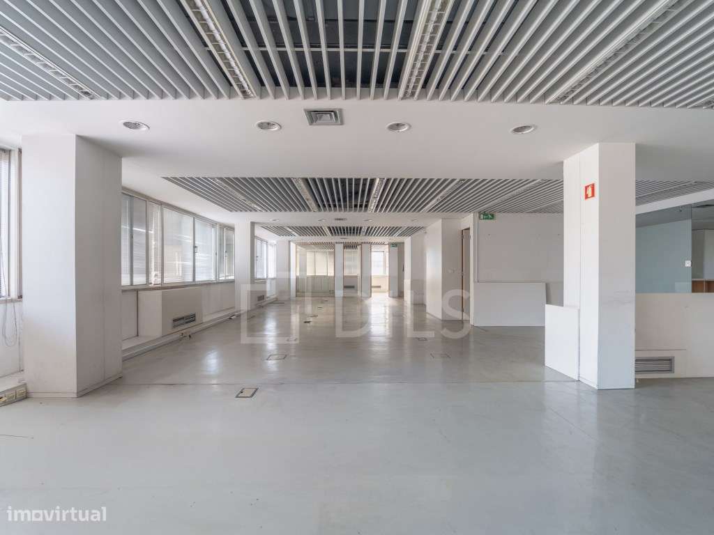 Escritório para arrendar, na Avenida da Boavista, Porto - Grande imagem: 3/30