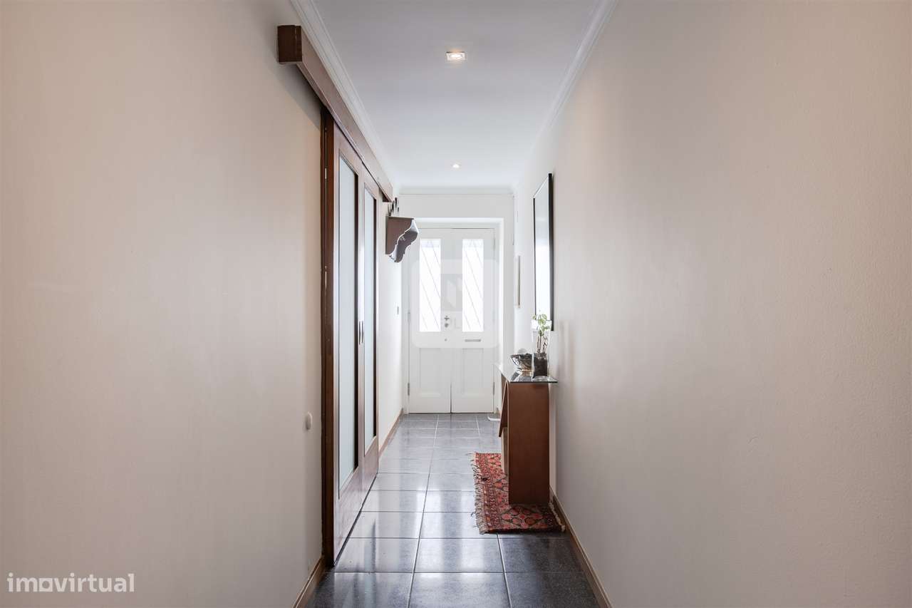 Moradia T3+1 Mobilada  com Vistas para Rio Douro-14