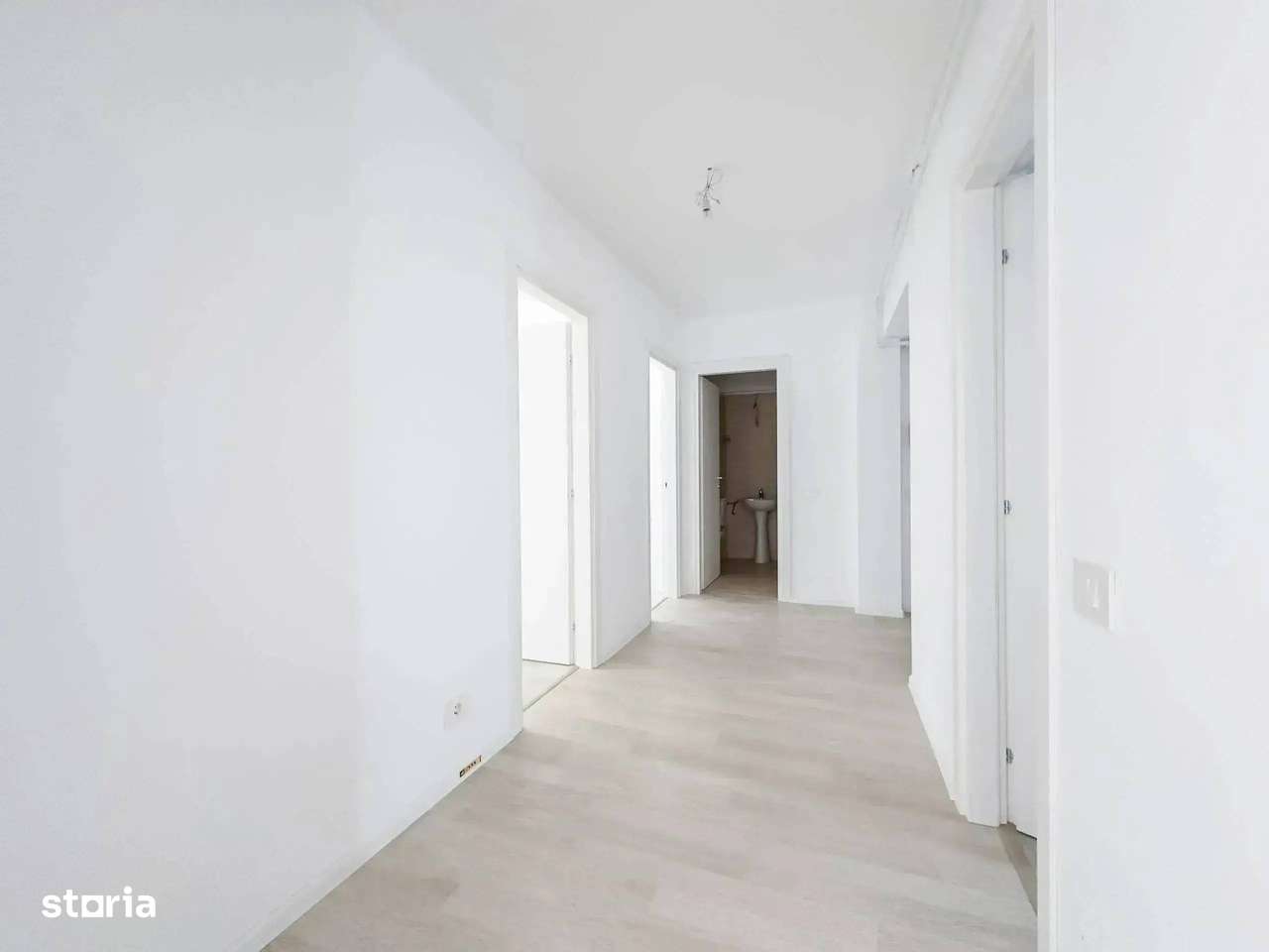 FINALIZAT 3 camere cu gradina | loc de parcare | 8 minute N.Teclu |-8