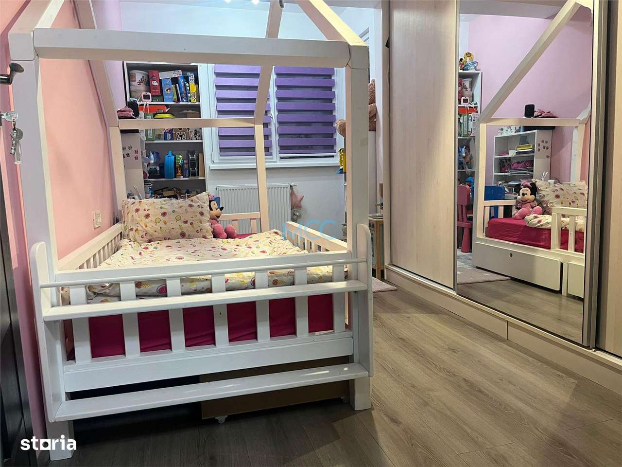 Vand Apartament 3 camere Mobilat + Loc de Parcare - Imagine principală: 4/9